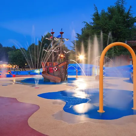 Stella Plava Laguna ウマグ