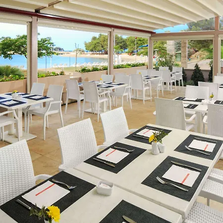 Stella Plava Laguna Apartment