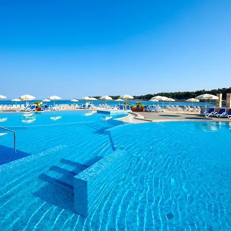 Stella Plava Laguna Apartment Umag